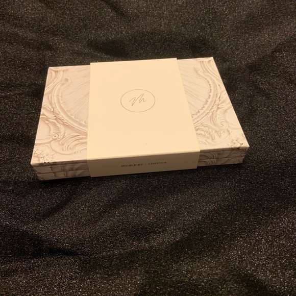 Maskcara 12 palette - Picture 2 of 2